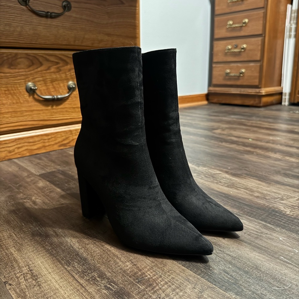 Fashion Nova Be Yourself Block Heel Booties - Black